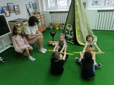 Игра "Перетягивание палки Талтыюх"