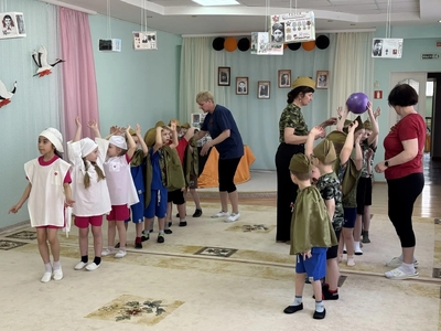 Какая команда дружнее?