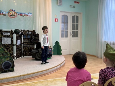 Конкурс чтецов: «Нашим защитникам посвящается»