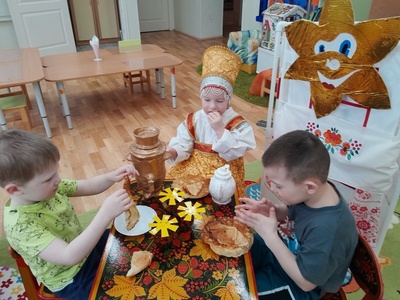 Масленица идет