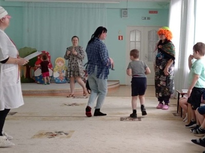 Праздник здоровья «Доктор Пилюлькин и его помощница Витаминка»