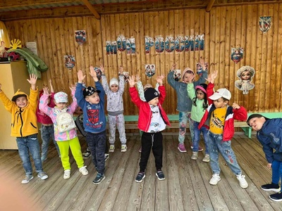 Веселая зарядка на свежем воздухе